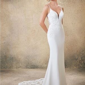 Elegant White Wedding Dress